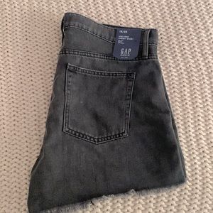 Gap High Rise Cheeky Short